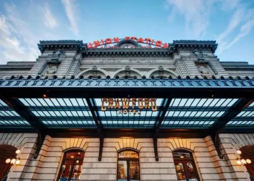 luxury hotels in denver